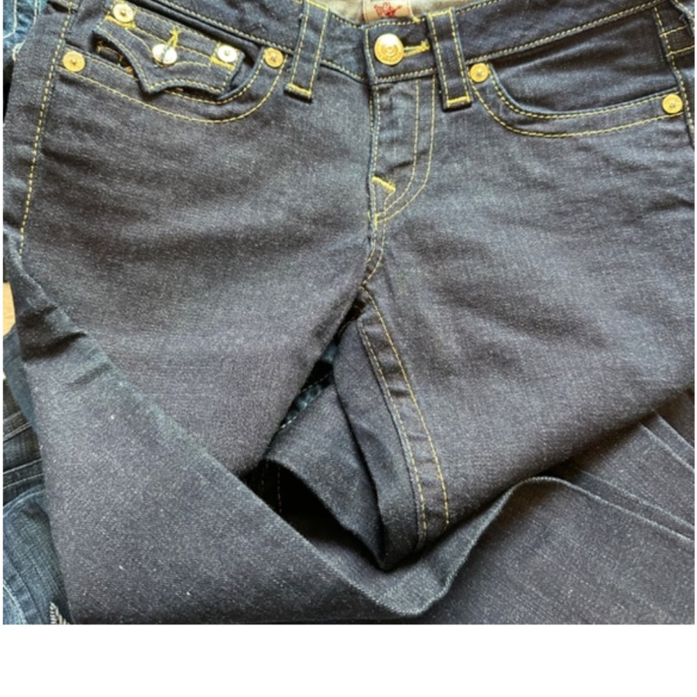 JEANS - Picture 2 of 3